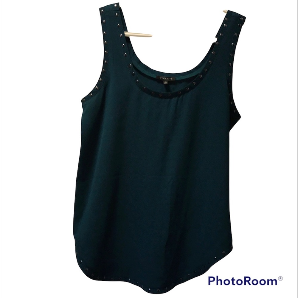 Dynamite size small tank